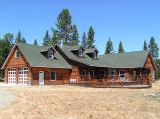 228 Horizon Hills Rd, Williams, OR 97544