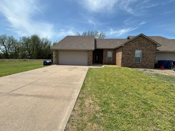 86 Abby Rd, Enid, OK 73701