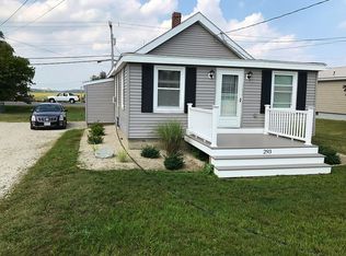 293 S Main St, Seabrook, NH 03874