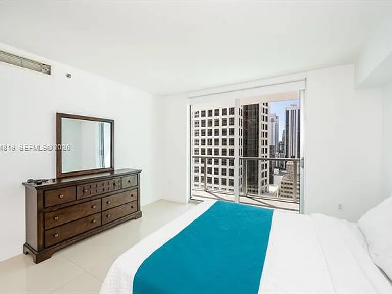 55 SE 6th St #CU-2210 — Photo 10