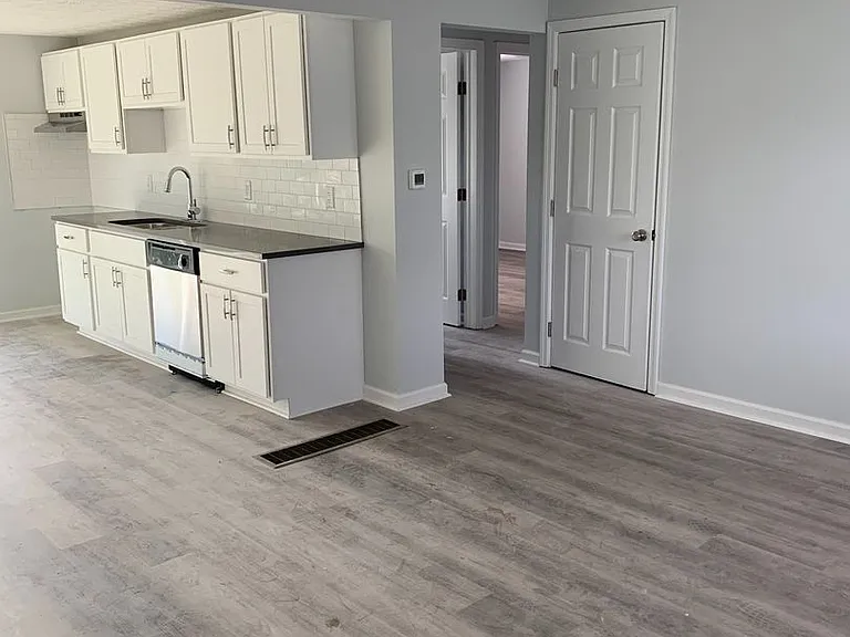 1818 Holburn Ave — Photo 3