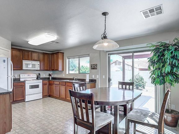 5th image of 3234 W BELLE Avenue