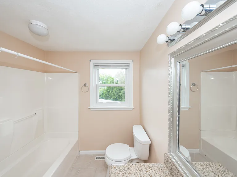 42 Wildcrest Ave — Photo 16