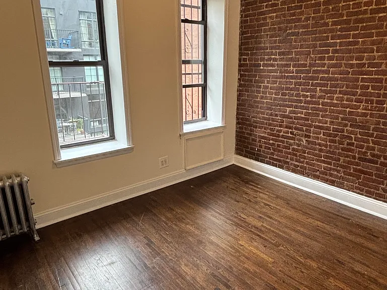 323 E 92nd St #4B — Photo 9
