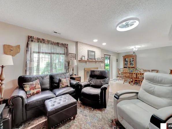 223 N 75th Ct, Lincoln, NE 68505