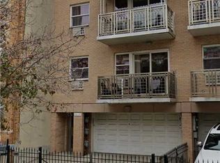 30-19 43rd St, Astoria, NY 11103