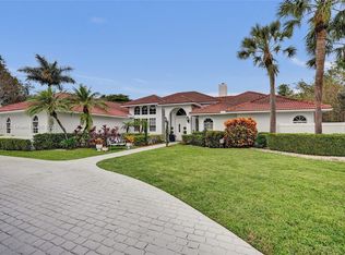 21190 Sweetwater Ln N, Boca Raton, FL 33428