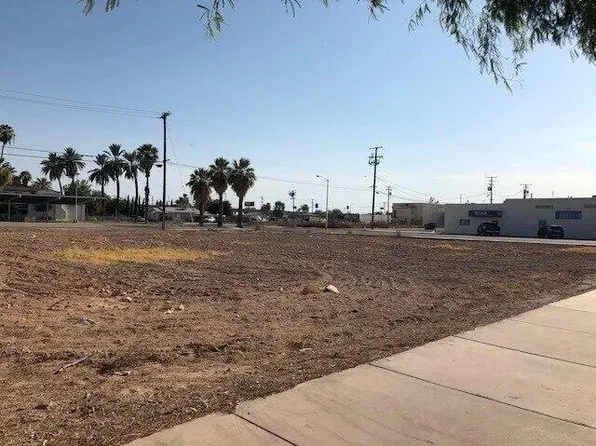 132 E Hobsonway, Blythe, CA 92225