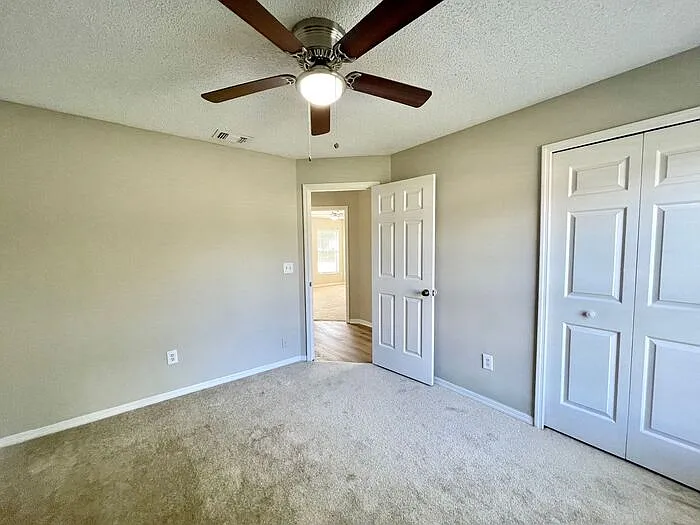 505 Walnut Grove Pl — Photo 21
