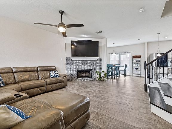 3rd image of 4115 Princess Point Ct