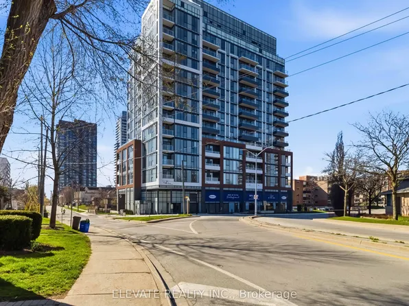 2088 James St #811, Burlington, ON L7R 0H2