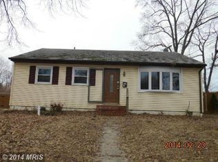 24 Grove St, Aberdeen, MD 21001