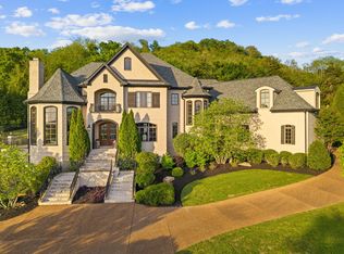 672 Legends Crest Dr, Franklin, TN 37069