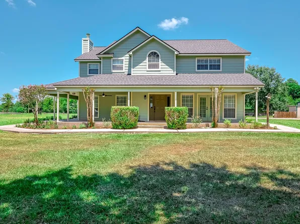 1066 Tafelski Rd, New Waverly, TX 77358