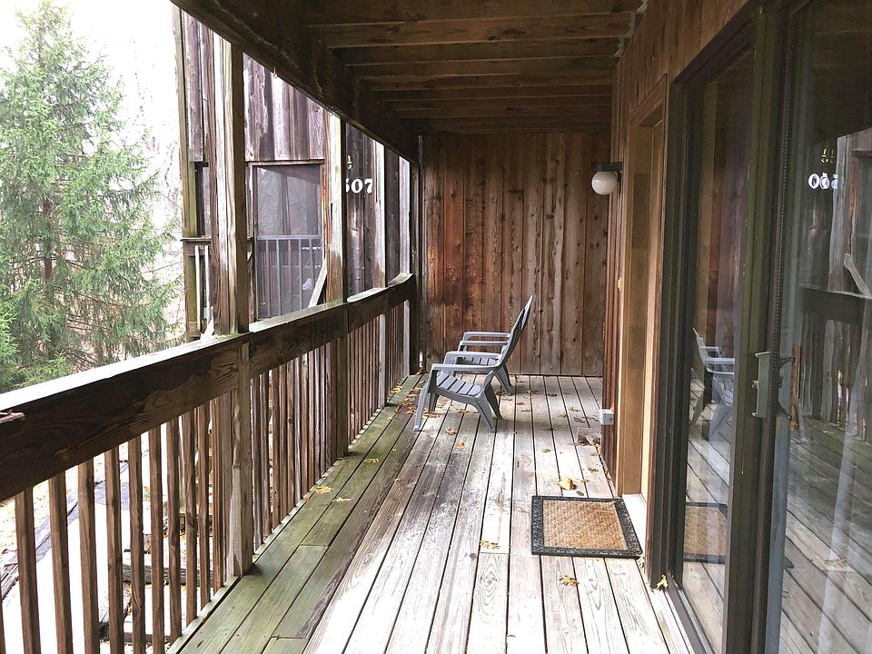 1st image of 9505 S Pointe Lasalles Dr #82.5