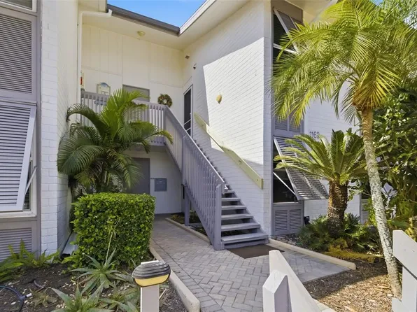 1169 W Peppertree Dr #118A, Sarasota, FL 34242