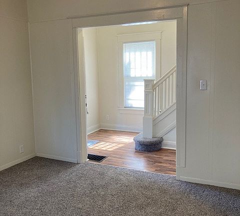 4th image of 608 E Republic St
