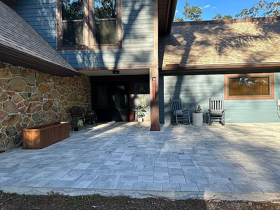 4th image of 2120 Marquis Ct