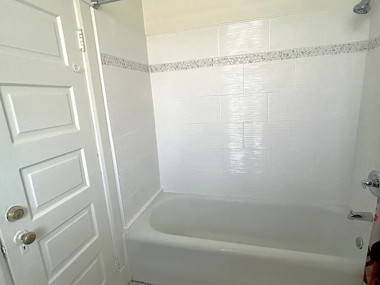 1033 Broadway St #1033 — Photo 15