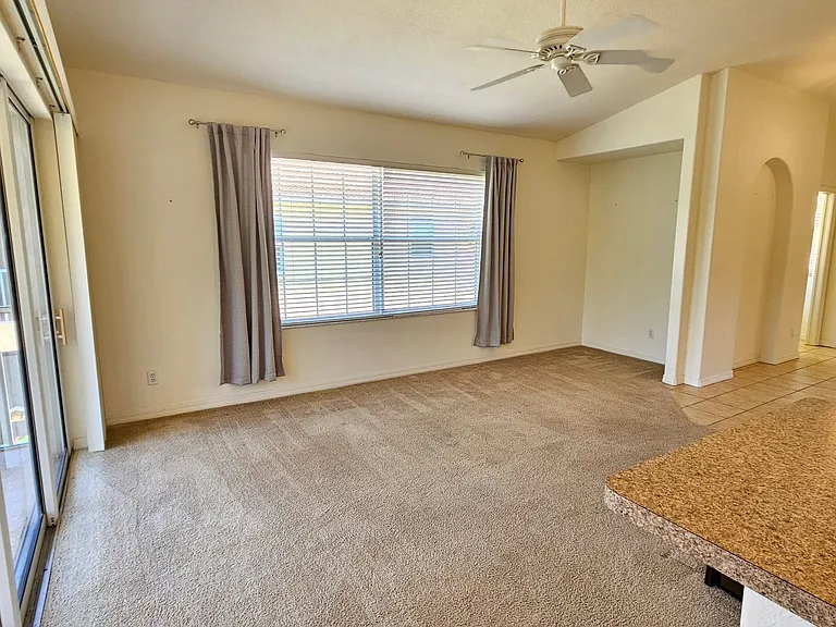 904 Casa Del Lago Way #904 — Photo 15