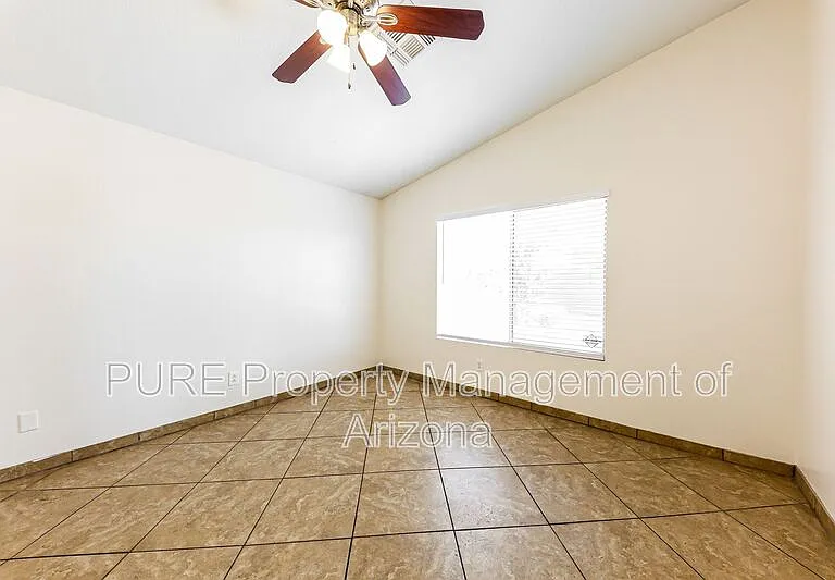 3514 W Fallen Leaf Ln — Photo 11