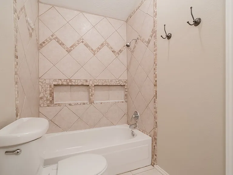 11742 Yearling Dr — Photo 13