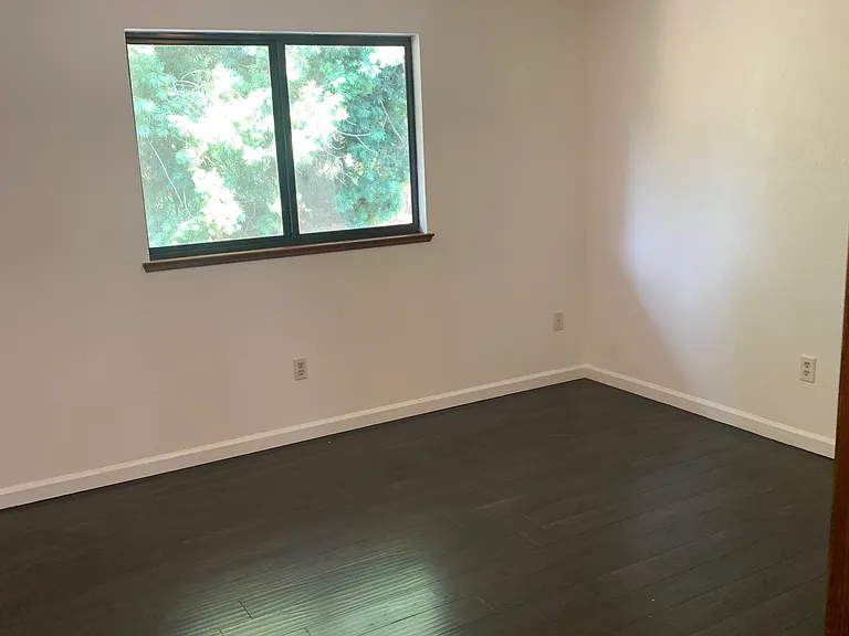 5085 Veranda Ter — Photo 18