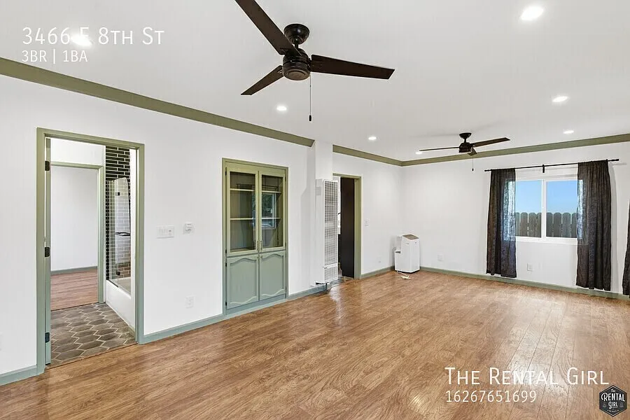 Design-Forward Single Family Front House | 3 Bed / 1 Bath | Updated Interior | AC Units + 1 Parki... — Photo 3