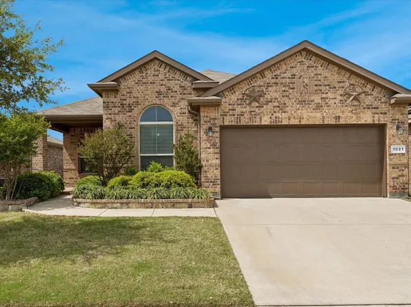 1021 Brownford Dr, Burleson, TX 76028