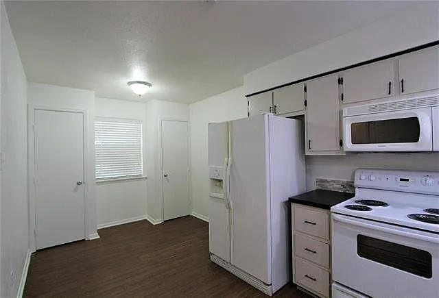 1308B Coleman St — Photo 14