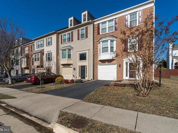 2nd image of 5328 Buxton Ct