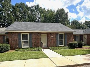 1291 Calhoun Rd, Greenwood, SC 29649