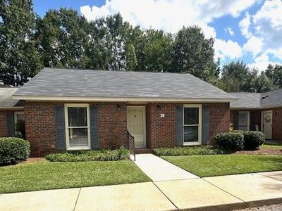 1291 Calhoun Rd, Greenwood, SC, 29649