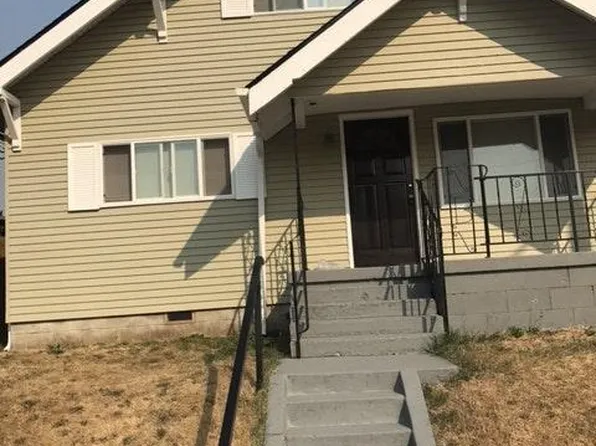 5633 S L St, Tacoma, WA 98408