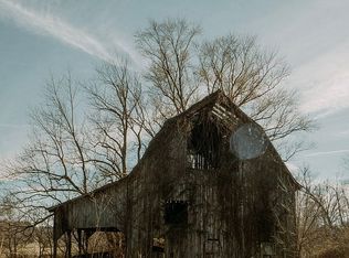 3151 W Lake Rd, Murphysboro, IL 62966
