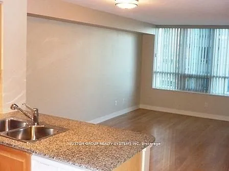 35 Viking Ln #1032 — Photo 4