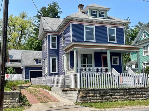 37 Williams St, Bradford, PA 16701