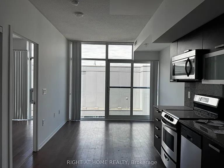 36 Lisgar St #Penthouse 01E — Photo 1