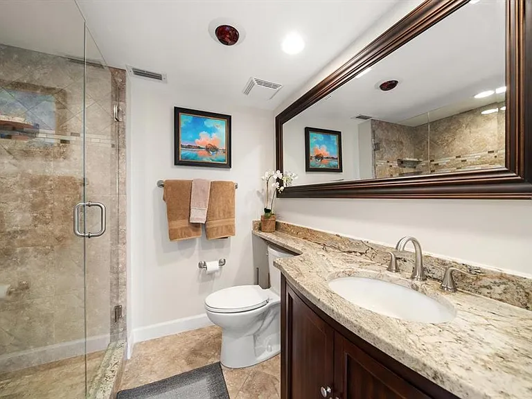 400 Island Way #901 — Photo 22