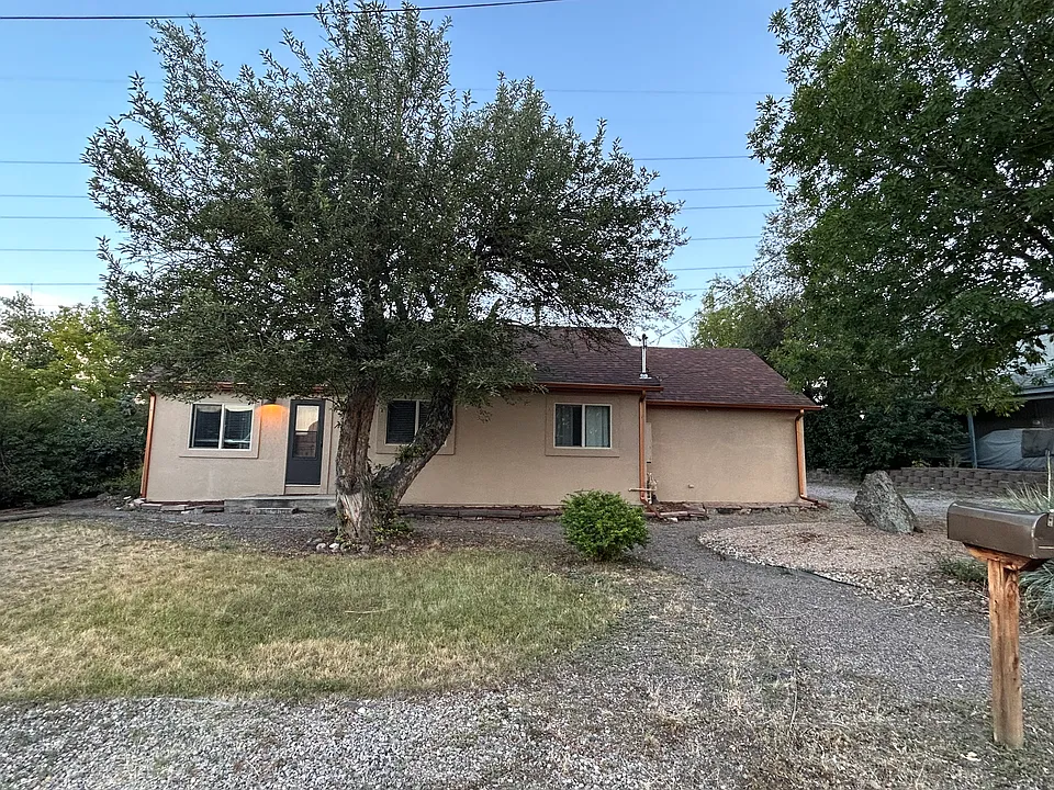 12250 W Rabbit Dr