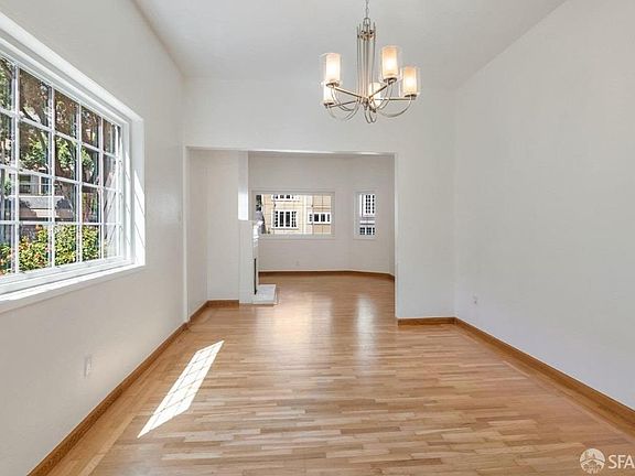 4th image of 231 Roosevelt Way