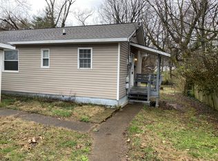 115 S Hickory Ln, Oak Ridge, TN 37830