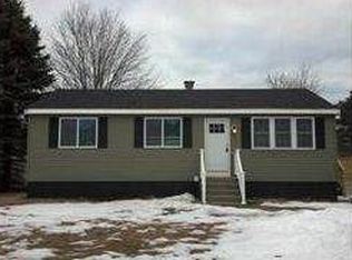 3 Viking St, Salisbury, MA 01952