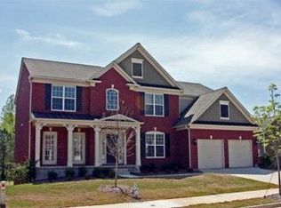115 Edgewater Trl, Holly Springs, GA 30115