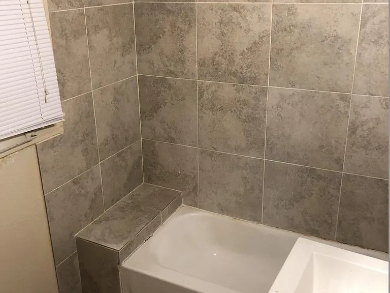 2413 Arbor St #1/2 — Photo 6