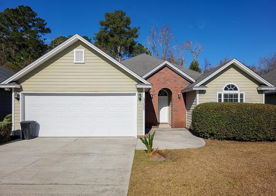 1st image of 3855 Napa Dr