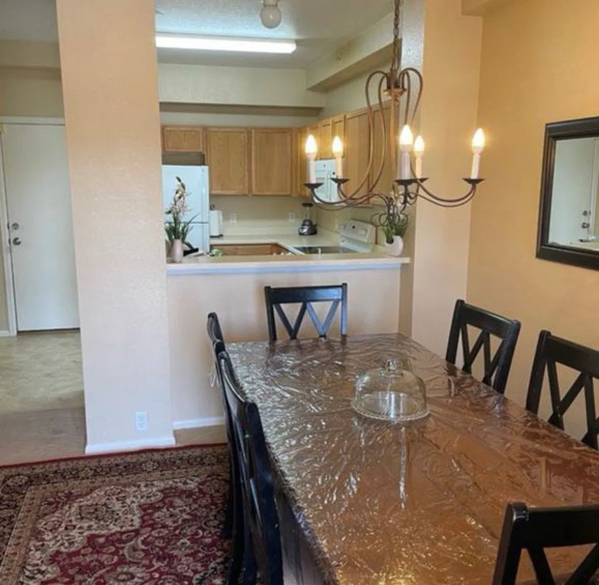 2 bed, 1329 sqft, $2,200 — Photo 4