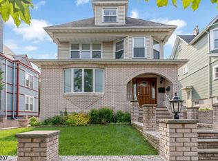 15 Ridge Rd, Rutherford, NJ 07070