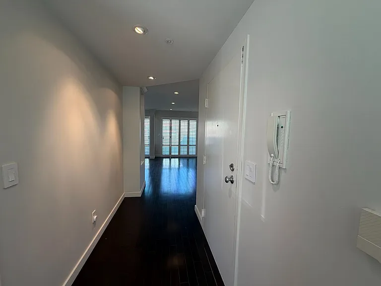 2050 Divisadero St #3 — Photo 7