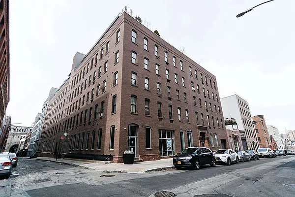 Rented by Corcoran | media 25